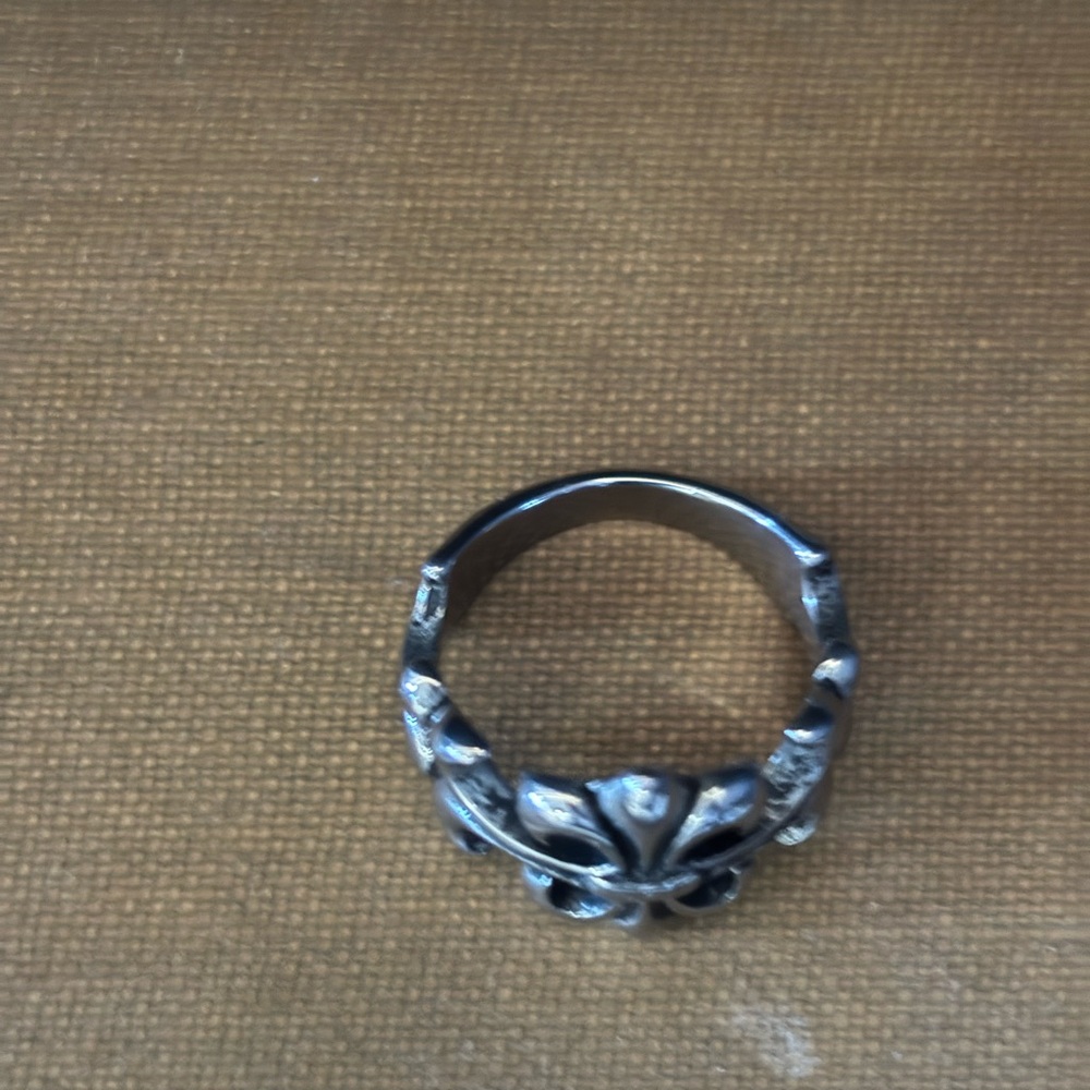 Men’s RING - Picture 2 of 2